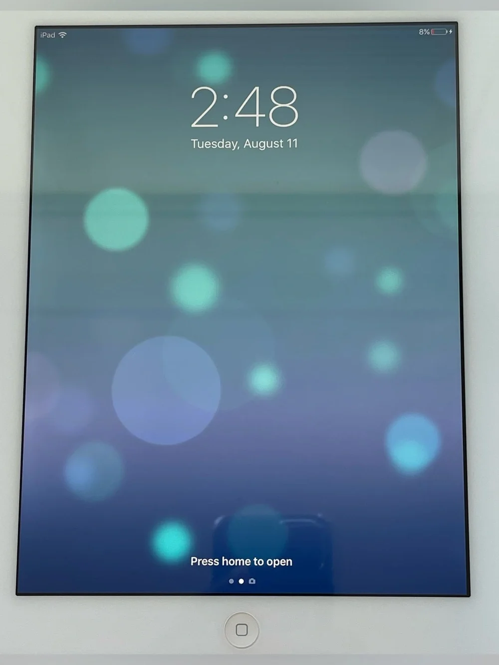 Original Apple iPad 4th Generation 16GB White A1458 MD513LL/A WiFi